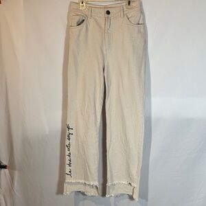 Women's Cream High-Rise Straight Jeans with « la bora de Arte soy yo »